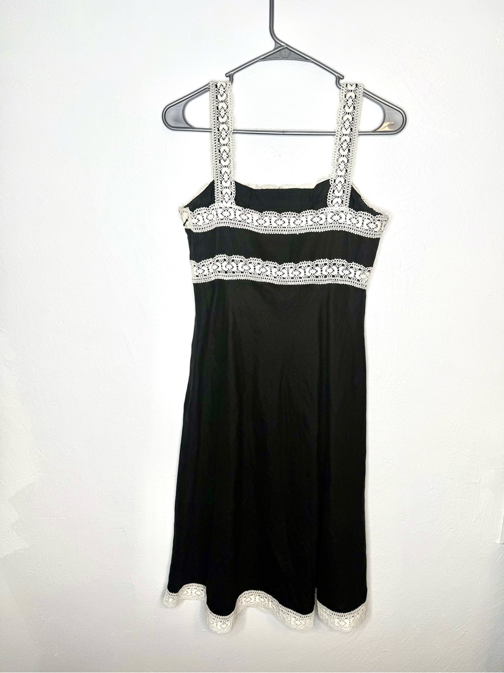 Ann Taylor LOFT Black Linen Crochet Lace Trim Mini Dress Size 4 Cottagecore - Picture 8 of 11
